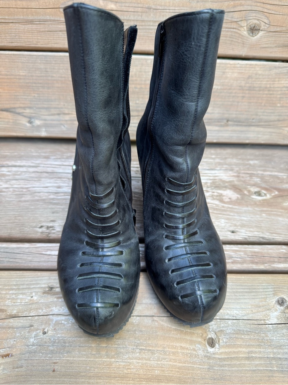 Fluevog Makeika boots